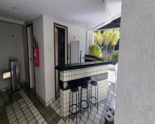 Imagem Imóvel com 2 Quartos à Venda, 74 m² em Leblon - Rio De Janeiro Imagem Imóvel com 2 Quartos à Venda, 74 m² em Leblon - Rio De Janeiro