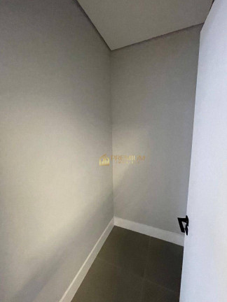 Imagem Sobrado com 4 Quartos à Venda, 270 m² em Urbanova - São José Dos Campos