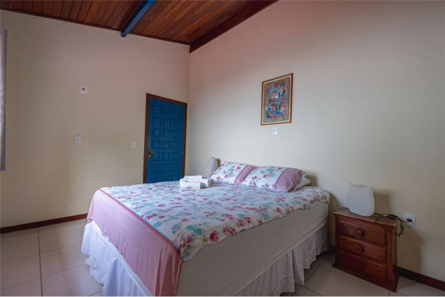 Imagem Casa com 7 Quartos à Venda, em Ribeirão Da Ilha - Florianópolis Imagem Casa com 7 Quartos à Venda, em Ribeirão Da Ilha - Florianópolis