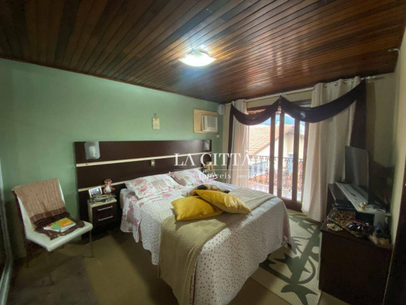 Imagem Casa com 3 Quartos à Venda, 160 m² em São Judas - Itajaí Imagem Casa com 3 Quartos à Venda, 160 m² em São Judas - Itajaí