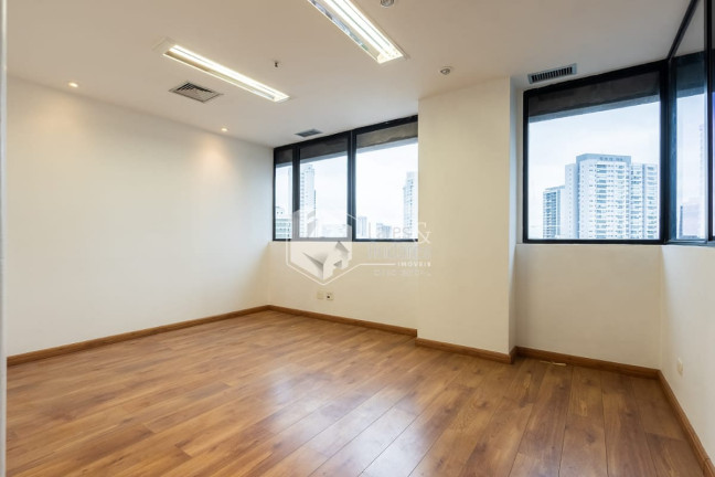 Imagem Sala Comercial à Venda, 120 m² em Santo Amaro - São Paulo Imagem Sala Comercial à Venda, 120 m² em Santo Amaro - São Paulo