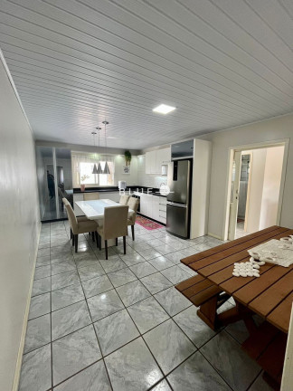 Casa com 3 Quartos à Venda, 132 m² em Igra Sul - Torres