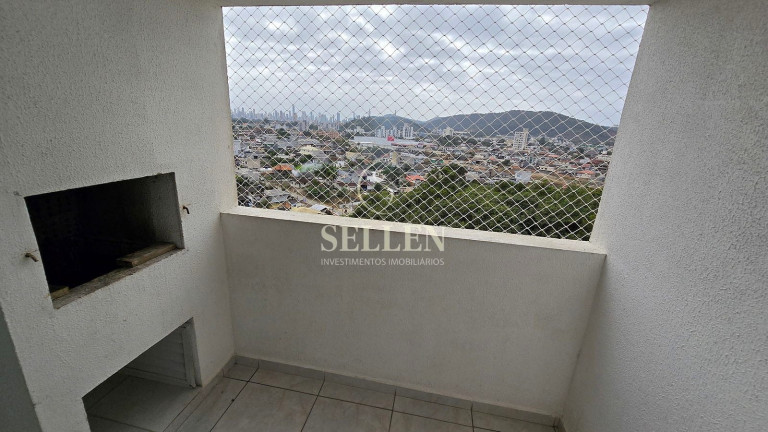 Imagem Apartamento com 3 Quartos à Venda, 76 m² em Cedros - Camboriú Imagem Apartamento com 3 Quartos à Venda, 76 m² em Cedros - Camboriú