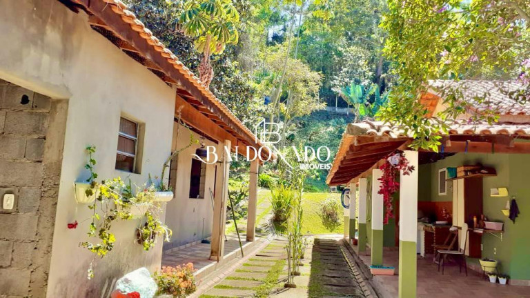Imagem Fazenda à Venda, 2.000 m² em Centro - Extrema Imagem Fazenda à Venda, 2.000 m² em Centro - Extrema