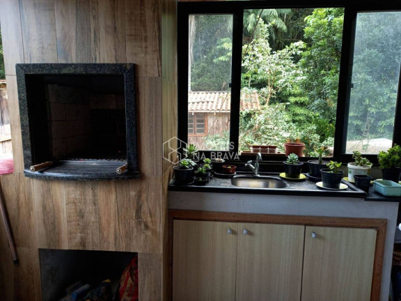 Imagem Casa com 3 Quartos à Venda, 290 m² em Itaipava - Itajaí