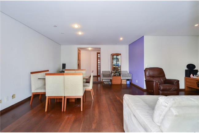 Imagem Apartamento com 3 Quartos à Venda, 130 m² em Moema - São Paulo Imagem Apartamento com 3 Quartos à Venda, 130 m² em Moema - São Paulo
