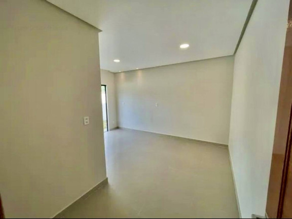 Imagem Casa com 3 Quartos à Venda, 190 m² em Ponta Negra - Manaus