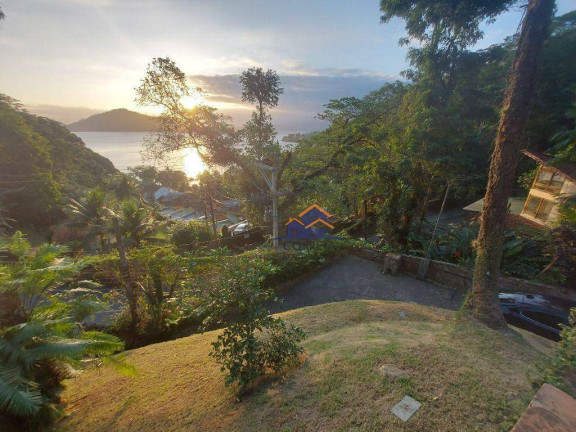 Imagem Casa com 4 Quartos à Venda, 1.500 m² em Vila Velha - Angra Dos Reis Imagem Casa com 4 Quartos à Venda, 1.500 m² em Vila Velha - Angra Dos Reis