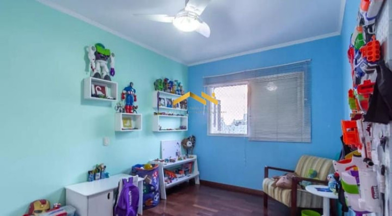 Apartamento com 4 Quartos à Venda, 240 m² em Moema - São Paulo