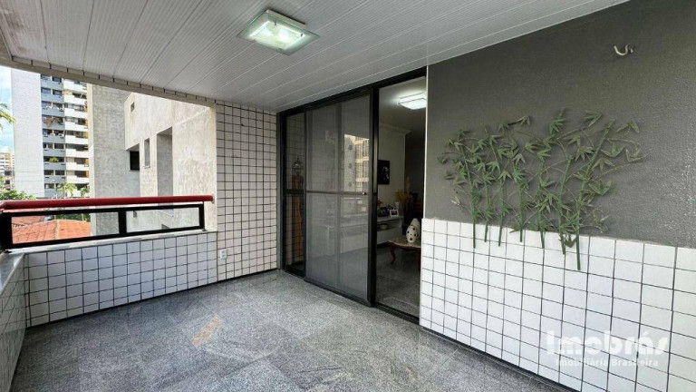Imagem Apartamento com 3 Quartos à Venda, 138 m² em Aldeota - Fortaleza Imagem Apartamento com 3 Quartos à Venda, 138 m² em Aldeota - Fortaleza