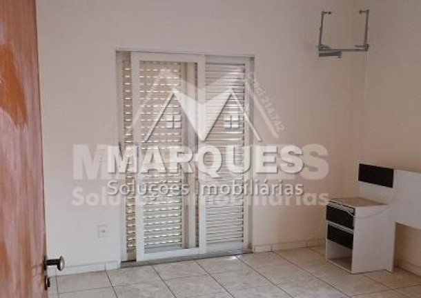 Imagem Sobrado com 4 Quartos à Venda, 120 m² em Jardim Maria Antonia - Sumaré Imagem Sobrado com 4 Quartos à Venda, 120 m² em Jardim Maria Antonia - Sumaré
