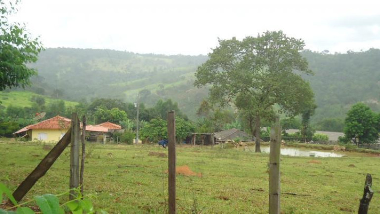 Imagem Fazenda à Venda, 60 m² em Azurita - Mateus Leme