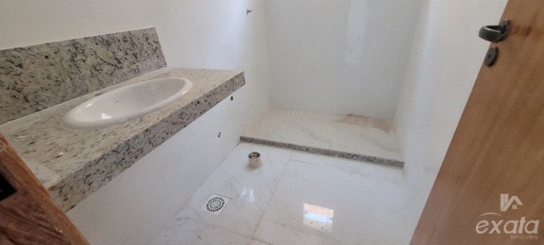 Imagem Casa com 2 Quartos para Alugar ou Temporada, 64 m² em Enseada De Jacaraípe - Serra