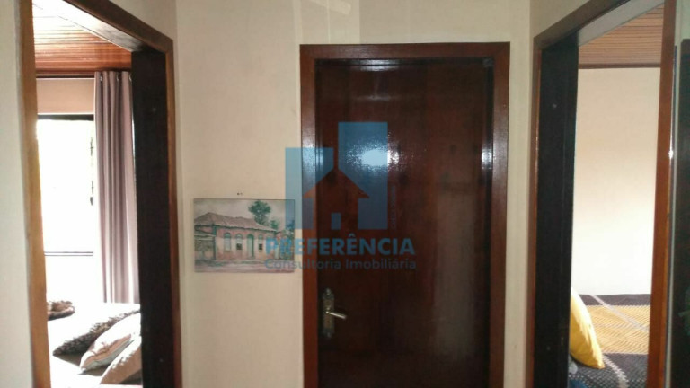 Imagem Casa com 4 Quartos à Venda, 157 m² em Contorno - Ponta Grossa Imagem Casa com 4 Quartos à Venda, 157 m² em Contorno - Ponta Grossa