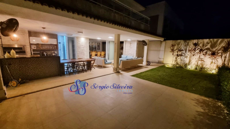 Imagem Casa com 5 Quartos à Venda, 396 m² em Coaçu - Eusébio Imagem Casa com 5 Quartos à Venda, 396 m² em Coaçu - Eusébio