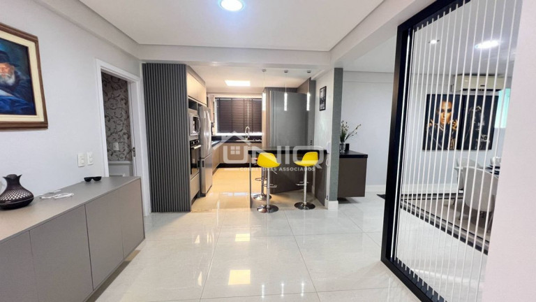 Imagem Apartamento com 3 Quartos à Venda, 175 m² em Centro - Pato Branco Imagem Apartamento com 3 Quartos à Venda, 175 m² em Centro - Pato Branco