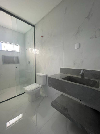 Imagem Casa com 3 Quartos à Venda, em Tijucas Imagem Casa com 3 Quartos à Venda, em Tijucas
