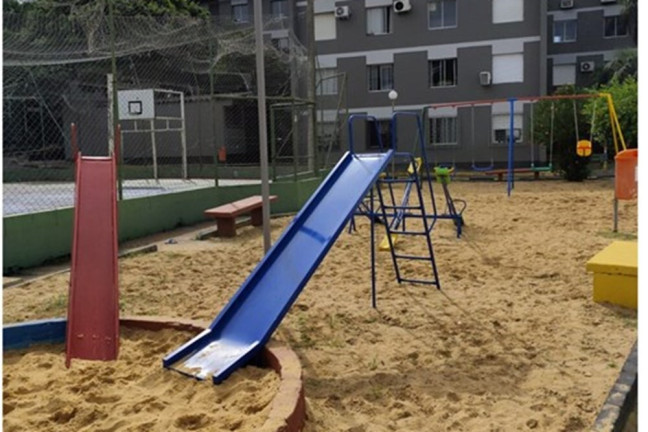 Imagem Imóvel com 1 Quarto à Venda, 42 m² em Jardim Carvalho - Porto Alegre Imagem Imóvel com 1 Quarto à Venda, 42 m² em Jardim Carvalho - Porto Alegre