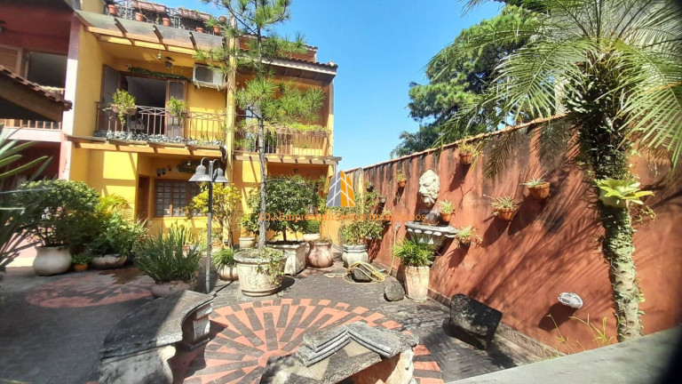 Imagem Casa de Condomínio com 4 Quartos à Venda, em Instituto De Previdência - São Paulo Imagem Casa de Condomínio com 4 Quartos à Venda, em Instituto De Previdência - São Paulo
