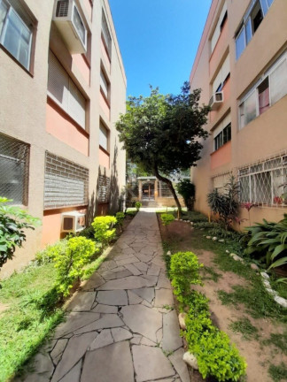 Imagem Imóvel com 3 Quartos à Venda, 80 m² em Cristal - Porto Alegre Imagem Imóvel com 3 Quartos à Venda, 80 m² em Cristal - Porto Alegre