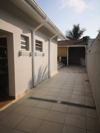 Imagem Casa com 3 Quartos à Venda, 420 m² em Guaiúba - Guarujá Imagem Casa com 3 Quartos à Venda, 420 m² em Guaiúba - Guarujá