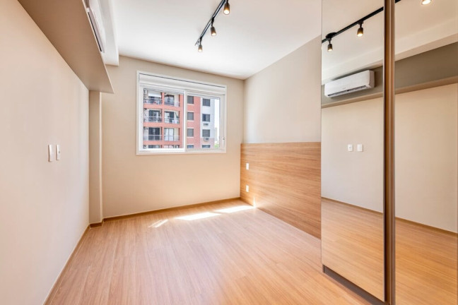 Imagem Apartamento com 3 Quartos à Venda, 67 m² em Passo Da Areia - Porto Alegre Imagem Apartamento com 3 Quartos à Venda, 67 m² em Passo Da Areia - Porto Alegre