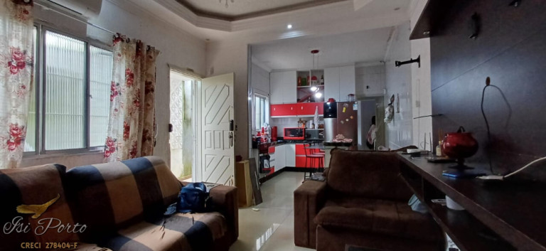 Imagem Casa com 3 Quartos à Venda,  em 33 - Praia Grande 