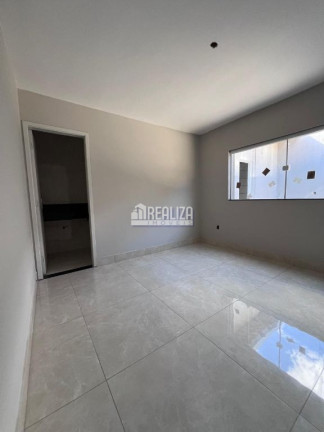 Imagem Casa com 3 Quartos à Venda, 200 m² em Residencial Morumbi - Uberaba Imagem Casa com 3 Quartos à Venda, 200 m² em Residencial Morumbi - Uberaba