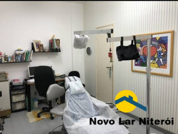 Sala Comercial à Venda, 30 m² em Centro - Niterói