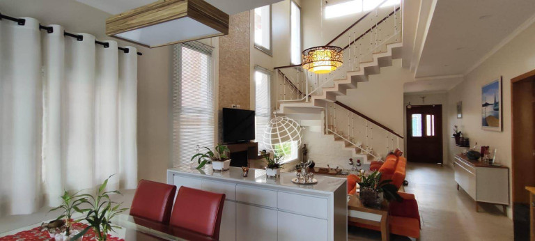 Imagem Casa com 4 Quartos à Venda, 257 m² em Condomínio Residencial Jardim Pedra Grande - Atibaia Imagem Casa com 4 Quartos à Venda, 257 m² em Condomínio Residencial Jardim Pedra Grande - Atibaia