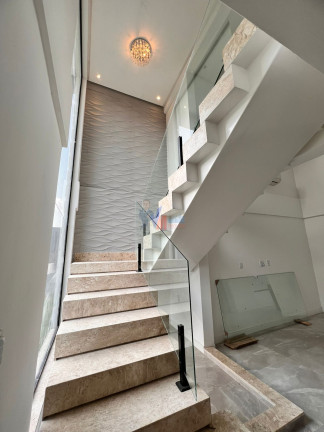 Imagem Casa com 4 Quartos à Venda, 289 m² em Ponta Negra - Manaus Imagem Casa com 4 Quartos à Venda, 289 m² em Ponta Negra - Manaus