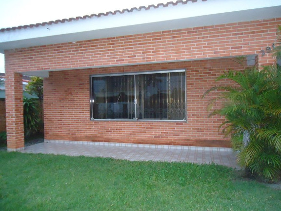 Imagem Casa com 5 Quartos à Venda, 272 m² em Balneário Flórida - Praia Grande Imagem Casa com 5 Quartos à Venda, 272 m² em Balneário Flórida - Praia Grande