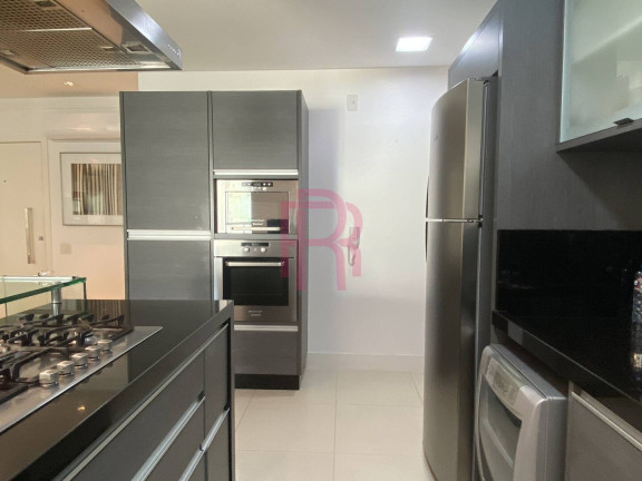 Imagem Apartamento com 3 Quartos para Alugar, 130 m² em Centro - Balneário Camboriú Imagem Apartamento com 3 Quartos para Alugar, 130 m² em Centro - Balneário Camboriú