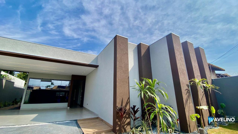 Imagem Casa com 3 Quartos à Venda, 182 m² em Parque Residencial Rita Vieira - Campo Grande