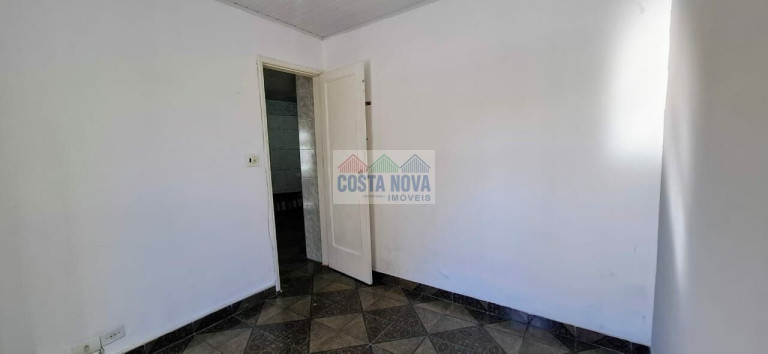 Imagem Casa com 2 Quartos à Venda, 143 m² Imagem Casa com 2 Quartos à Venda, 143 m²