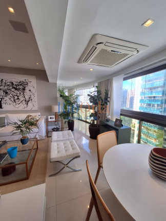 Imagem Apartamento com 3 Quartos à Venda, 132 m² em Barra Da Tijuca - Rio De Janeiro