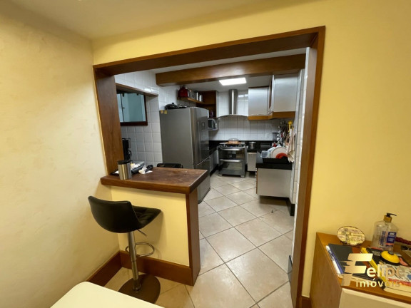 Imagem Imóvel com 3 Quartos à Venda, 165 m² em Praia Da Costa - Vila Velha Imagem Imóvel com 3 Quartos à Venda, 165 m² em Praia Da Costa - Vila Velha
