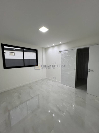 Imagem Casa com 4 Quartos à Venda, 790 m² em Interlagos - Vila Velha Imagem Casa com 4 Quartos à Venda, 790 m² em Interlagos - Vila Velha