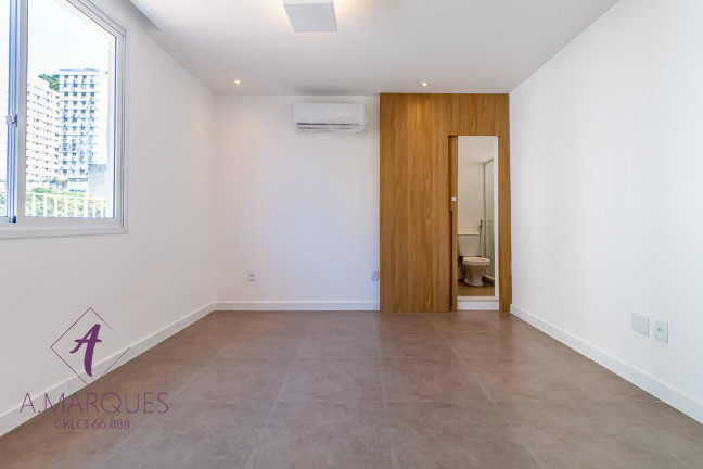 Imagem Apartamento com 3 Quartos à Venda, 237 m² em Copacabana - Rio De Janeiro