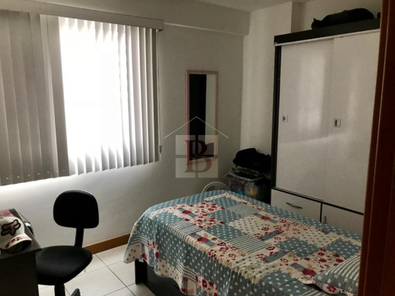 Imagem Imóvel com 4 Quartos à Venda, 144 m² em Icaraí - Niterói