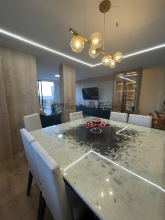 Imagem Imóvel com 3 Quartos à Venda, 212 m² em Bela Vista - Volta Redonda Imagem Imóvel com 3 Quartos à Venda, 212 m² em Bela Vista - Volta Redonda