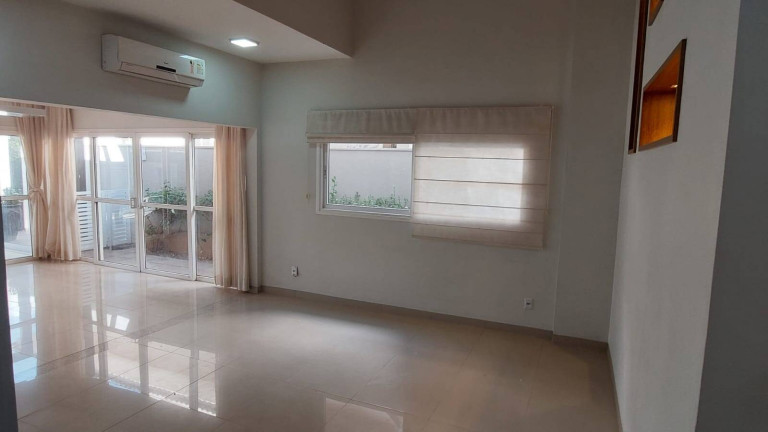 Imagem Casa com 4 Quartos à Venda, 375 m² em Condomínio Belvedere - Cuiabá Imagem Casa com 4 Quartos à Venda, 375 m² em Condomínio Belvedere - Cuiabá