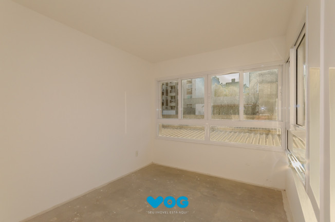 Imagem Imóvel com 2 Quartos à Venda, 70 m² em Jardim Do Salso - Porto Alegre
