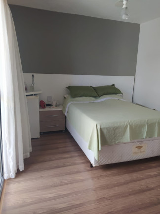 Imagem Casa com 3 Quartos à Venda, 135 m² em Chácara Seis De Outubro - São Paulo Imagem Casa com 3 Quartos à Venda, 135 m² em Chácara Seis De Outubro - São Paulo