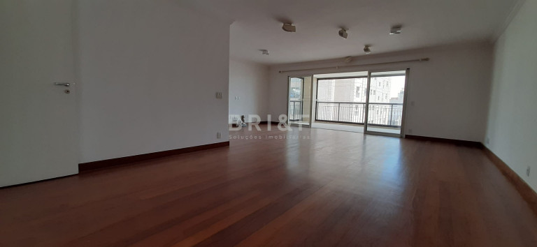 Imagem Apartamento com 4 Quartos à Venda, 235 m² em Vila Nova Conceição - São Paulo Imagem Apartamento com 4 Quartos à Venda, 235 m² em Vila Nova Conceição - São Paulo