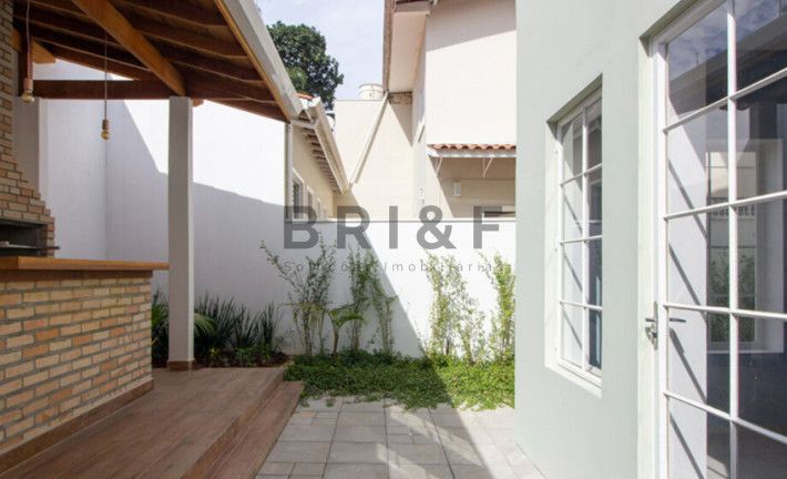 Imagem Casa com 3 Quartos à Venda, 183 m² em Brooklin - São Paulo Imagem Casa com 3 Quartos à Venda, 183 m² em Brooklin - São Paulo