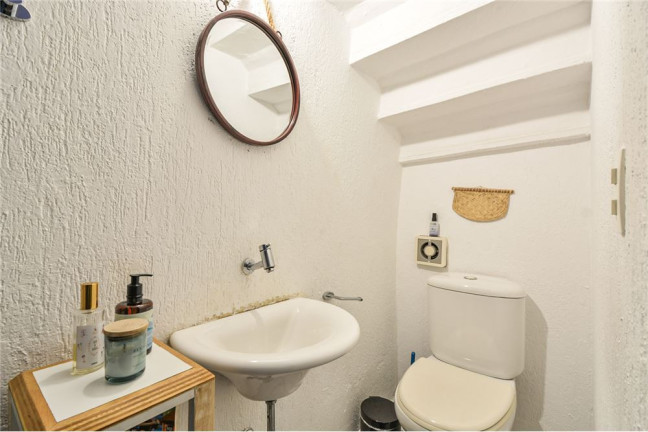 Imagem Casa com 2 Quartos à Venda, em Pinheiros - São Paulo Imagem Casa com 2 Quartos à Venda, em Pinheiros - São Paulo