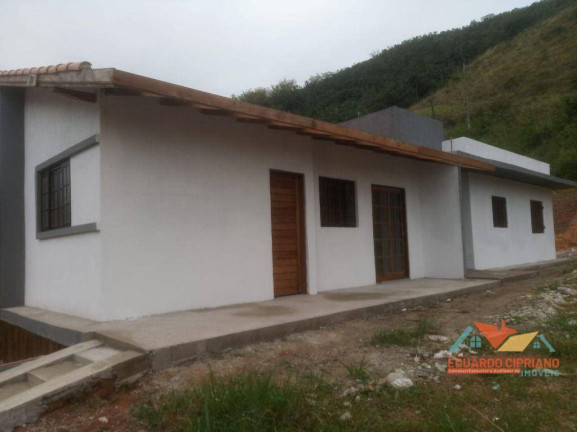Imagem Casa com 2 Quartos à Venda, 62 m² em Jardim Casa Branca - Caraguatatuba