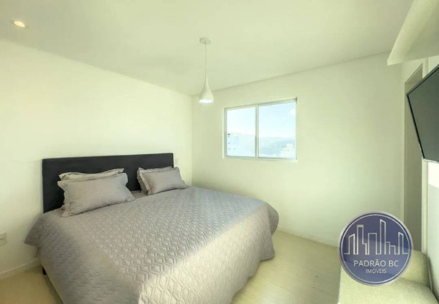 Imagem Apartamento com 2 Quartos à Venda, 127 m² em Centro - Balneário Camboriú Imagem Apartamento com 2 Quartos à Venda, 127 m² em Centro - Balneário Camboriú