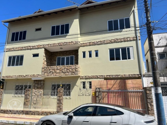 Imagem Sobrado com 6 Quartos à Venda, 453 m² em Centro - Balneário Camboriú Imagem Sobrado com 6 Quartos à Venda, 453 m² em Centro - Balneário Camboriú